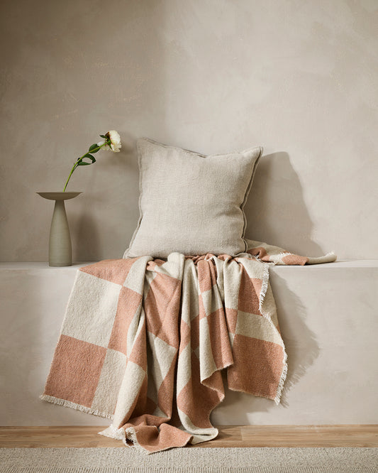 WINTON THROW - CORAL