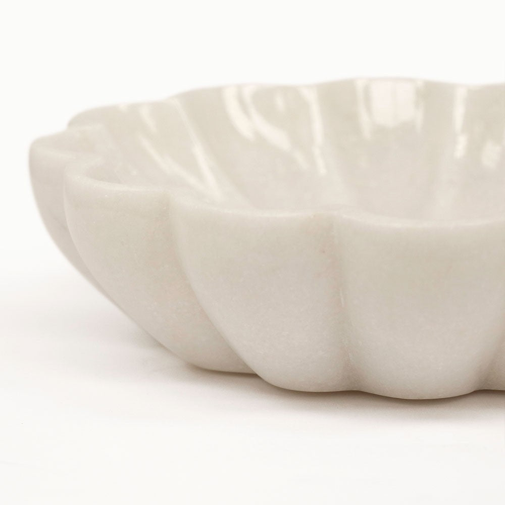 FLORA HAND-CARVED MAKRANA MARBLE DISH