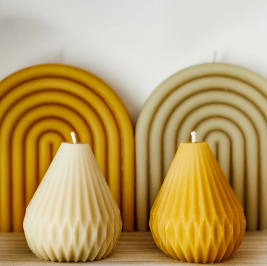 GEOMETRIC PEAR BEESWAX CANDLE