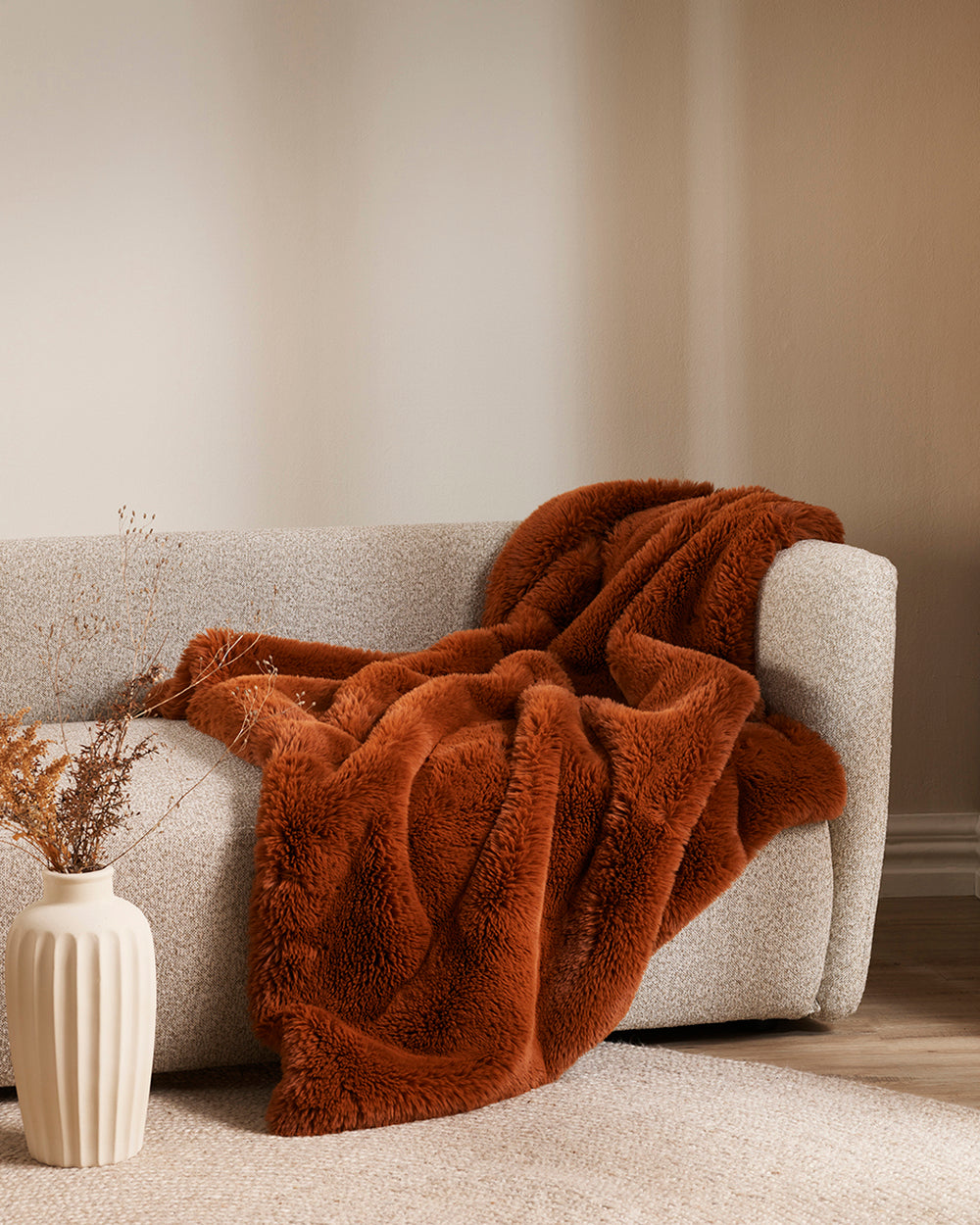 PELE SIENNA FAUX FUR THROW